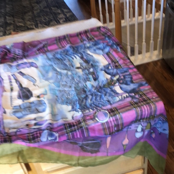 **NEW** 100% cotton fine scarf with tassels - Picture 8 of 9